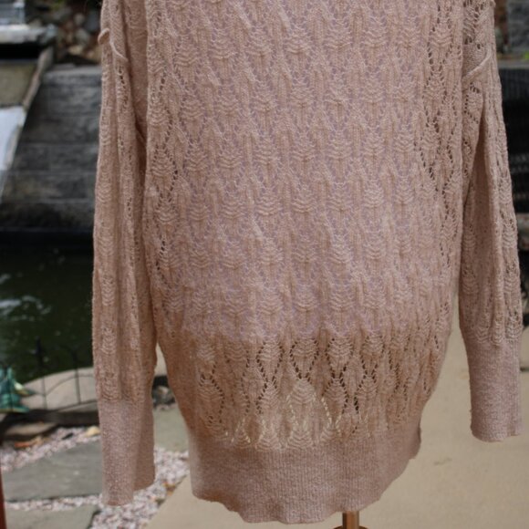 Free People Women Sweater V Neck Beige Light P/S Long Perforated Knit Light - Picture 2 of 4